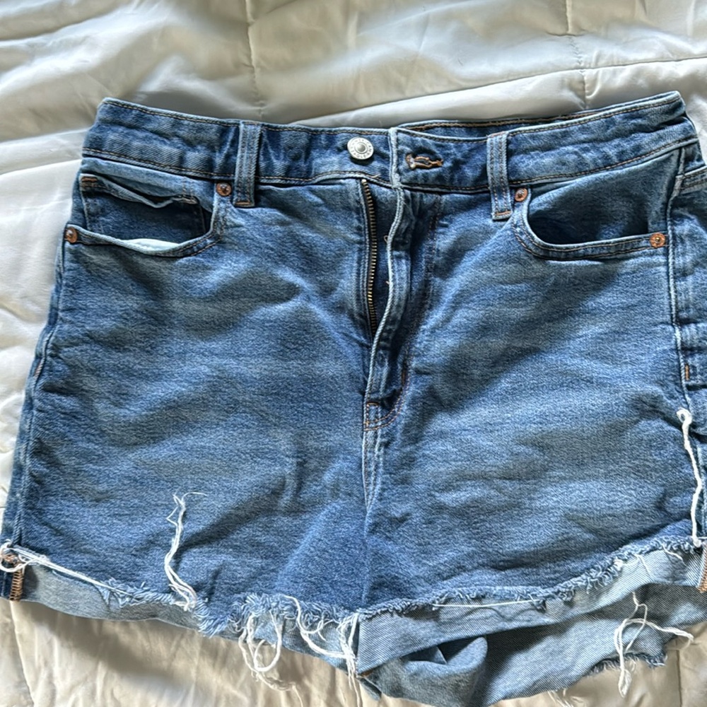 American Eagle jean short